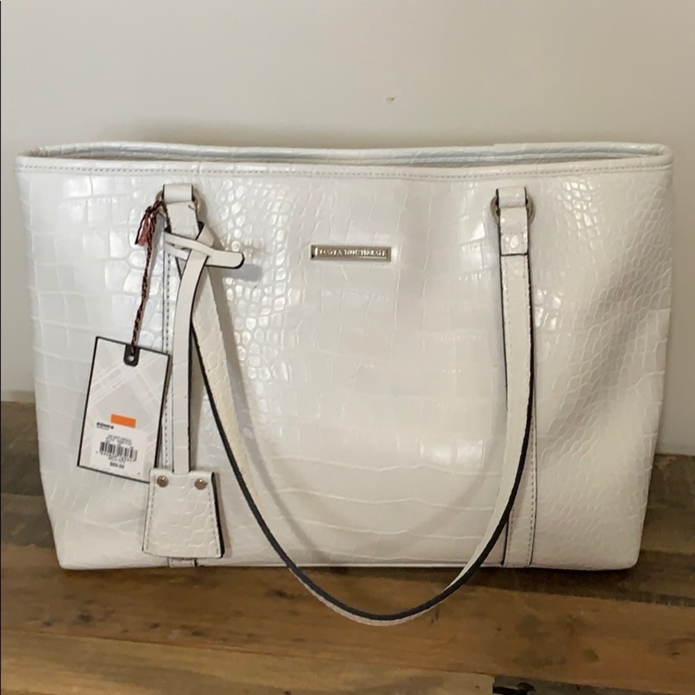 NWT Dana Buchman (bella tote) shoulder bag